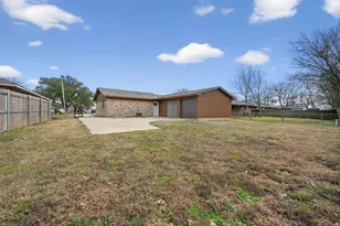 8312 Charles St, Greenville, TX 75402 - Photo 22