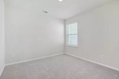 418 Kingsbury Avenue, Princeton, TX 75407 - Photo 6