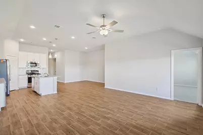 418 Kingsbury Avenue, Princeton, TX 75407 - Photo 12