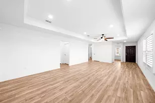 101 Long Pines Dr, McKinney, TX 75071 - Photo 8