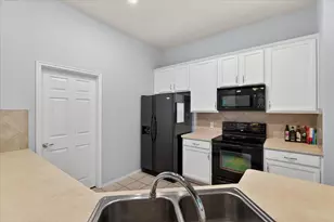 1621 Mary Ln, Aubrey, TX 76227 - Photo 12