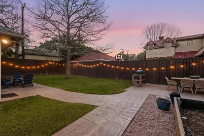 6612 Lakeshore Drive, Dallas, TX 75214 - Photo 32