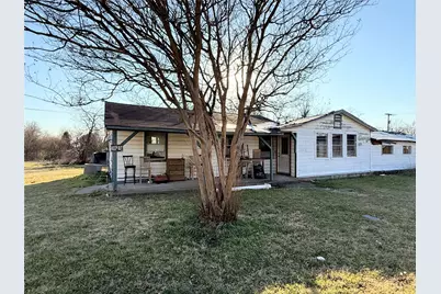 206 E Colorado, Groesbeck, TX 76642 - Photo 1