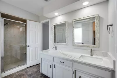 3657 Village Green Drive, Grand Prairie, TX 75052 - Photo 18