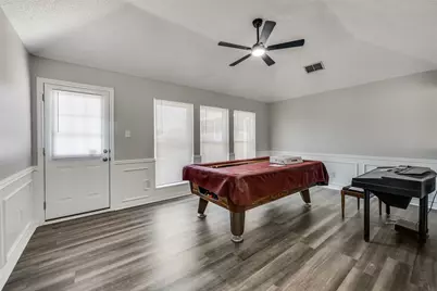 3657 Village Green Drive, Grand Prairie, TX 75052 - Photo 14