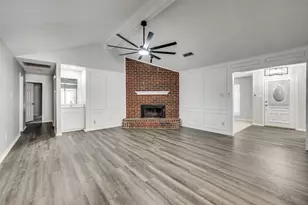 3657 Village Green Dr, Grand Prairie, TX 75052 - Photo 10