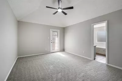 3657 Village Green Drive, Grand Prairie, TX 75052 - Photo 16