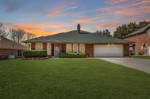 3657 Village Green Dr, Grand Prairie, TX 75052 - Photo 1