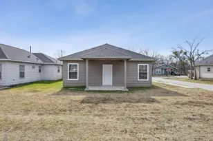 4912 Pickett St, Greenville, TX 75401 - Photo 12