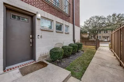 5711 Ross Avenue #5, Dallas, TX 75206 - Photo 2