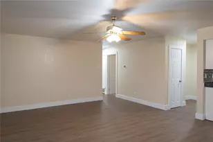 1609 Running River Rd, Garland, TX 75044 - Photo 14