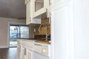 1609 Running River Rd, Garland, TX 75044 - Photo 6