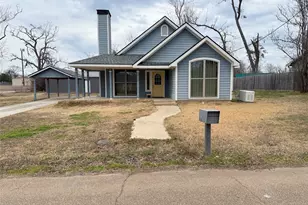 310 Blackjack St, Winnsboro, TX 75494 - Photo 1