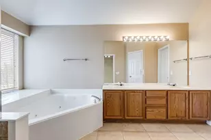 11398 Pear Ridge Dr, Frisco, TX 75035 - Photo 26