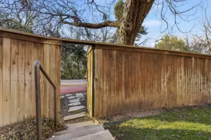 4419 Buena Vista St, Dallas, TX 75205 - Photo 22