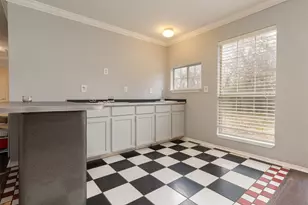 4013 Black Oak Dr, Cleburne, TX 76031 - Photo 6