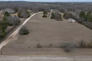 4013 Black Oak Dr, Cleburne, TX 76031 - Photo 16