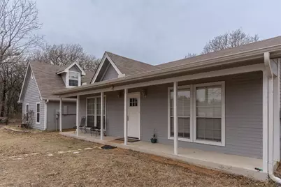 4013 Black Oak Drive, Cleburne, TX 76031 - Photo 2