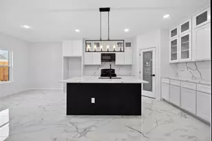 120 E Woodell Dr, Glenn Heights, TX 75154 - Photo 14