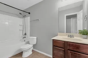 9731 Wake Bridge Dr, Frisco, TX 75035 - Photo 18