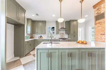 624 N Vernon Avenue, Dallas, TX 75208 - Photo 2