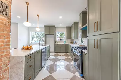 624 N Vernon Avenue, Dallas, TX 75208 - Photo 18