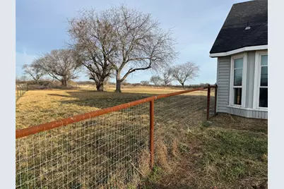 8171 Fm 1173, Krum, TX 76249 - Photo 14