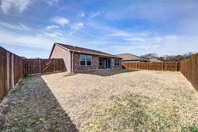 905 Avagail Avenue, Springtown, TX 76082 - Photo 26