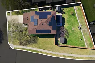 1628 Jewel Ln, Little Elm, TX 75036 - Photo 2