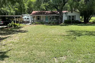 209 Marquette Ave, Azle, TX 76020 - Photo 4