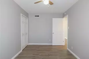 4816 Roberts Dr, The Colony, TX 75056 - Photo 6