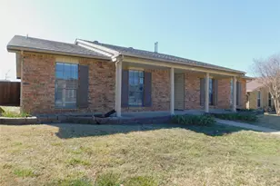 4816 Roberts Dr, The Colony, TX 75056 - Photo 4