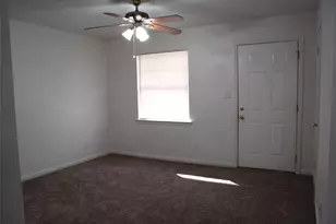 310 Bryan St, Weatherford, TX 76086 - Photo 2