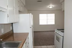 310 Bryan St, Weatherford, TX 76086 - Photo 8