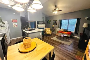 7340 Skillman St, Dallas, TX 75231 - Photo 2