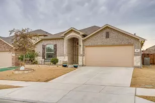 417 Saguaro Dr, Haslet, TX 76052 - Photo 2