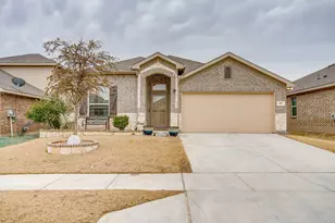 417 Saguaro Dr, Haslet, TX 76052 - Photo 1