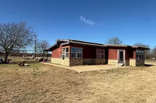 994 Co Rd 3925, Wolfe City, TX 75496 - Photo 20