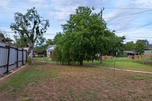 406 N 6th St, Ballinger, TX 76821 - Photo 12