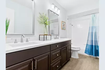 1915 Chesham Drive, Carrollton, TX 75007 - Photo 32