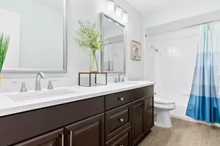 1915 Chesham Dr, Carrollton, TX 75007 - Photo 32