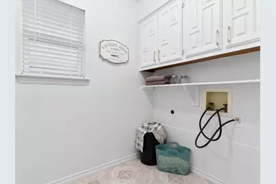 1915 Chesham Drive, Carrollton, TX 75007 - Photo 34