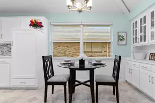 1915 Chesham Dr, Carrollton, TX 75007 - Photo 12