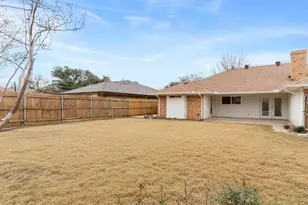 1915 Chesham Dr, Carrollton, TX 75007 - Photo 36