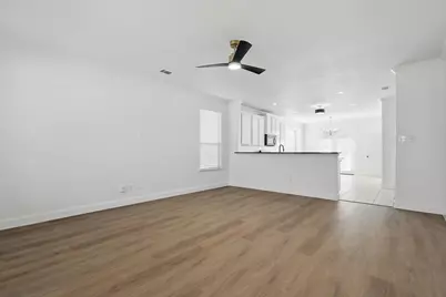 924 Charleston Lane, Savannah, TX 76227 - Photo 8