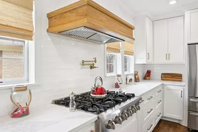 610 Clermont Avenue, Dallas, TX 75223 - Photo 18