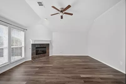 11758 Corsicana Drive, Frisco, TX 75035 - Photo 10