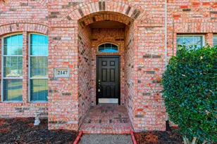 2147 Hunt Club Trail, Frisco, TX 75033 - Photo 4