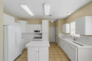 1213 Calvert Dr, Cedar Hill, TX 75104 - Photo 8