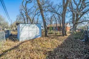 6721 Oleta Dr, Dallas, TX 75217 - Photo 24